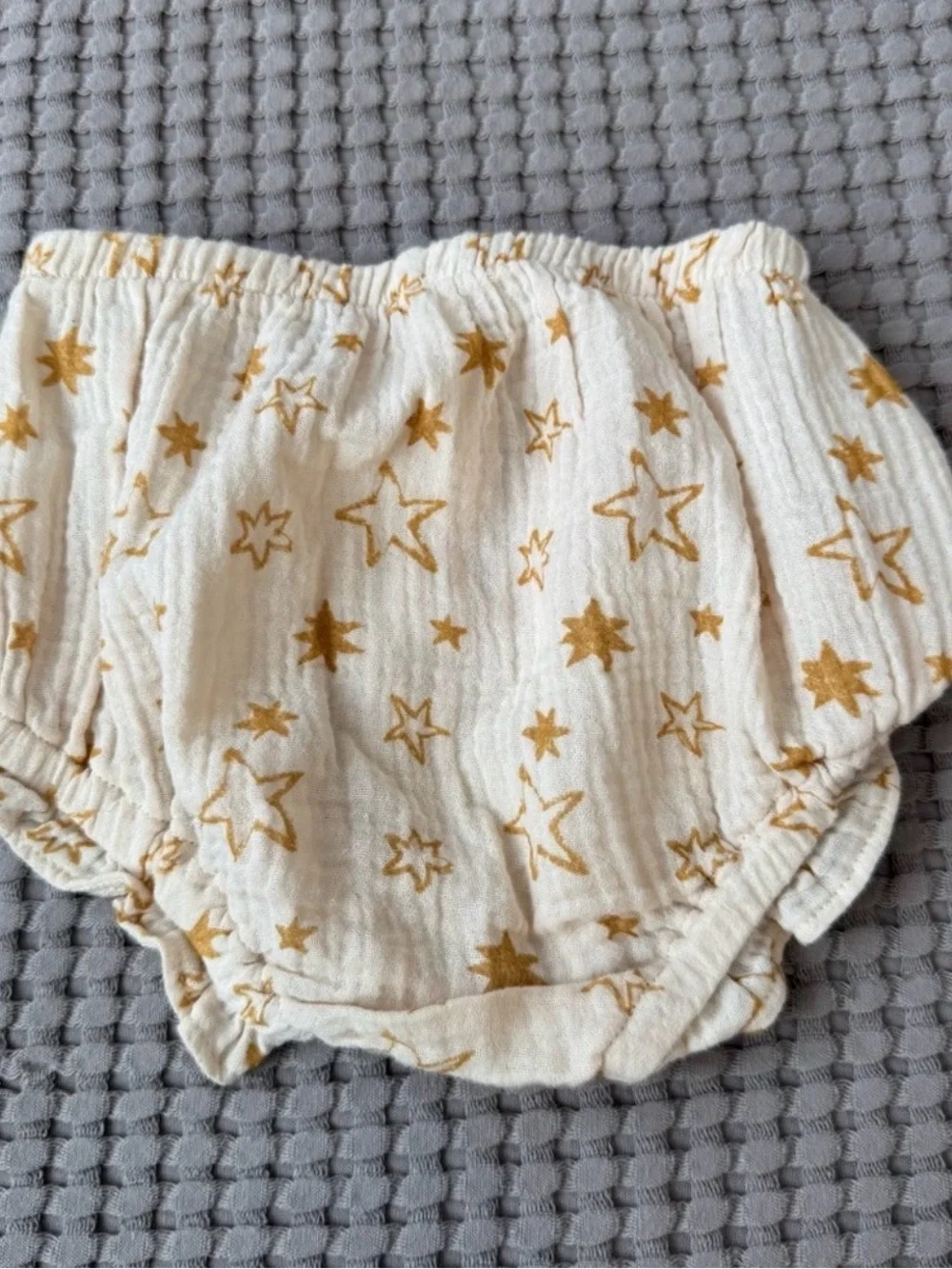 Wild Wawa star muslin bloomers 18-24m